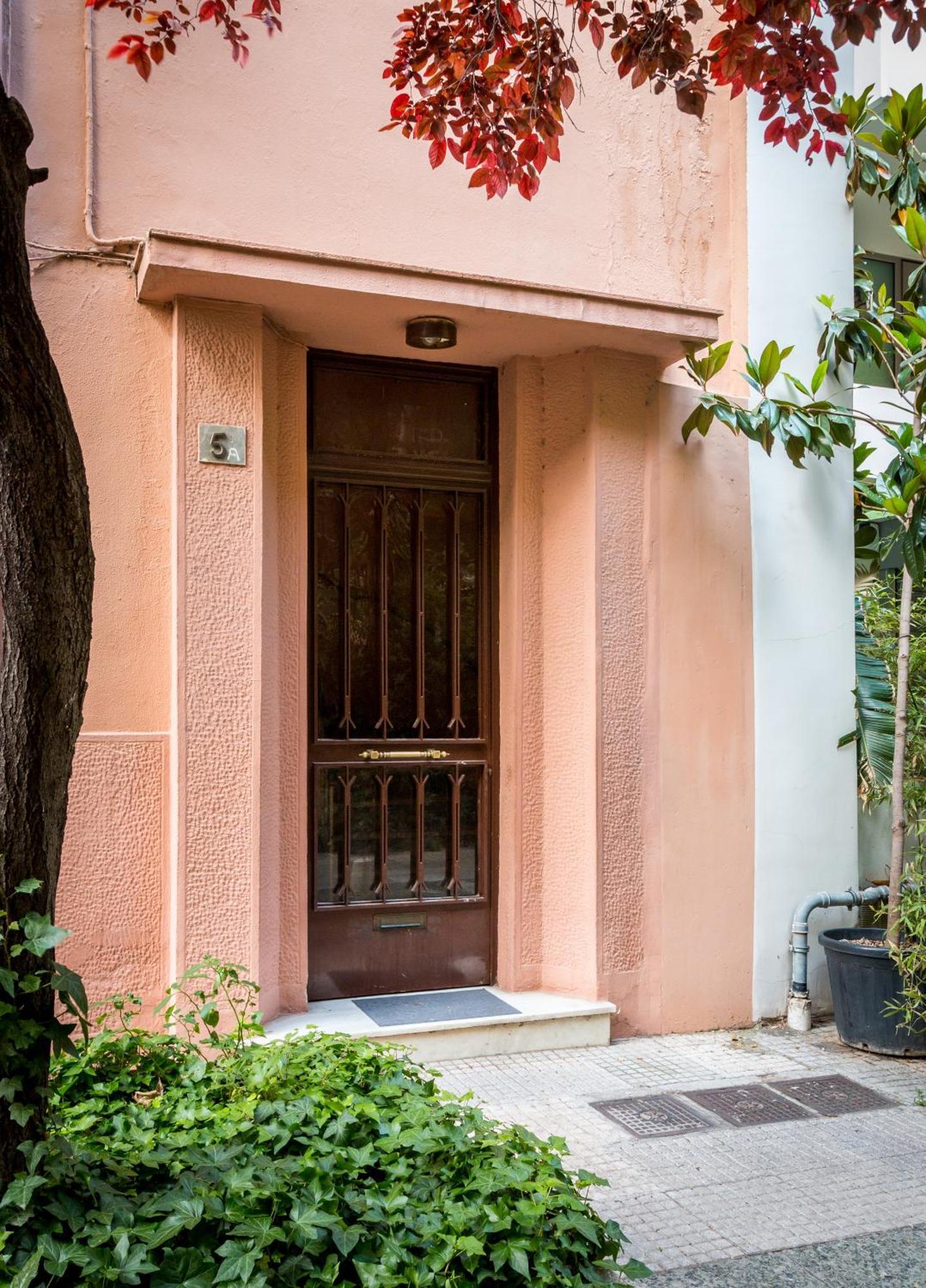 3 Bedder Condo In Ilisia, Megaro Mousikis Athènes Extérieur photo