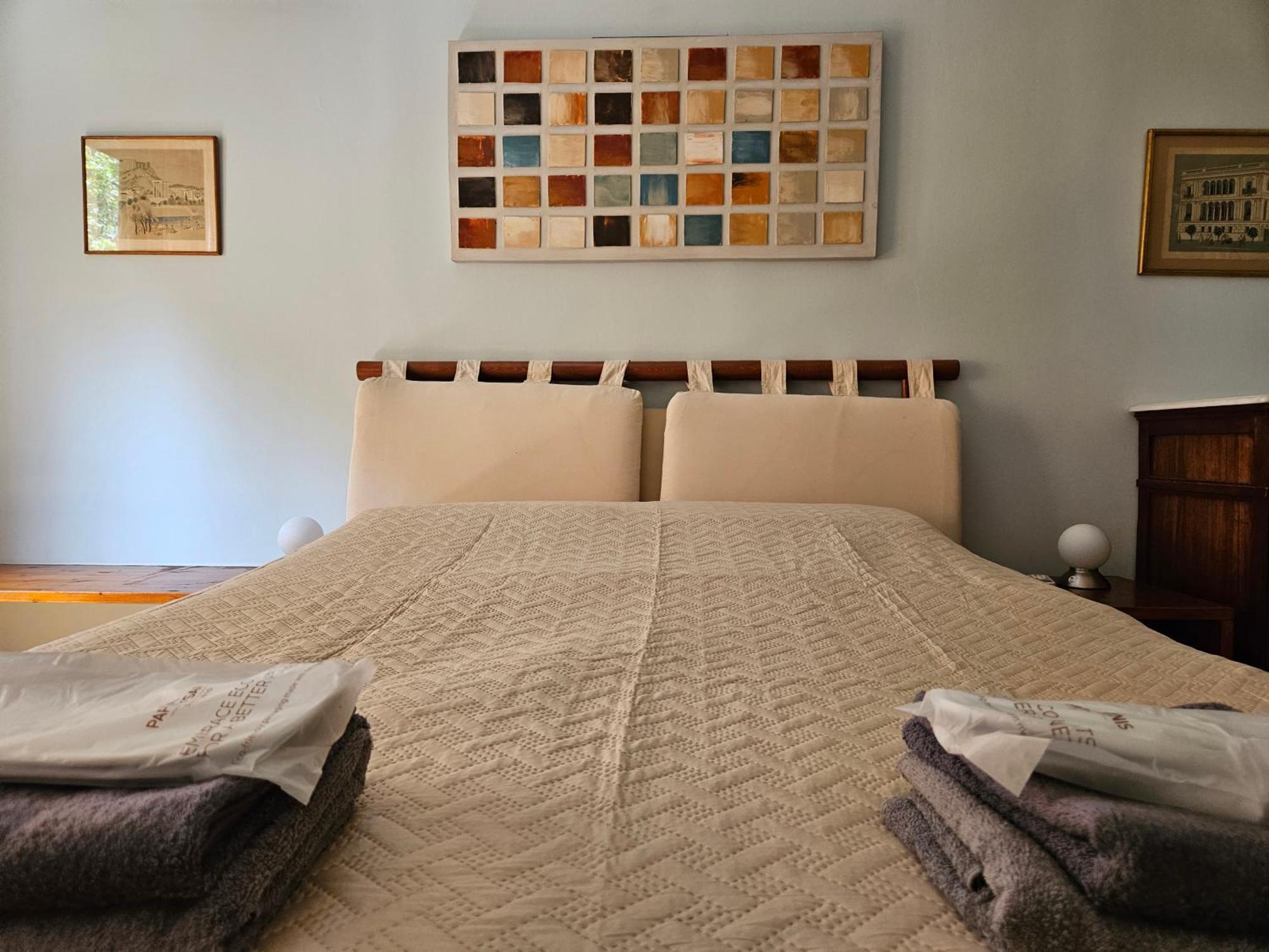 3 Bedder Condo In Ilisia, Megaro Mousikis Athènes Extérieur photo