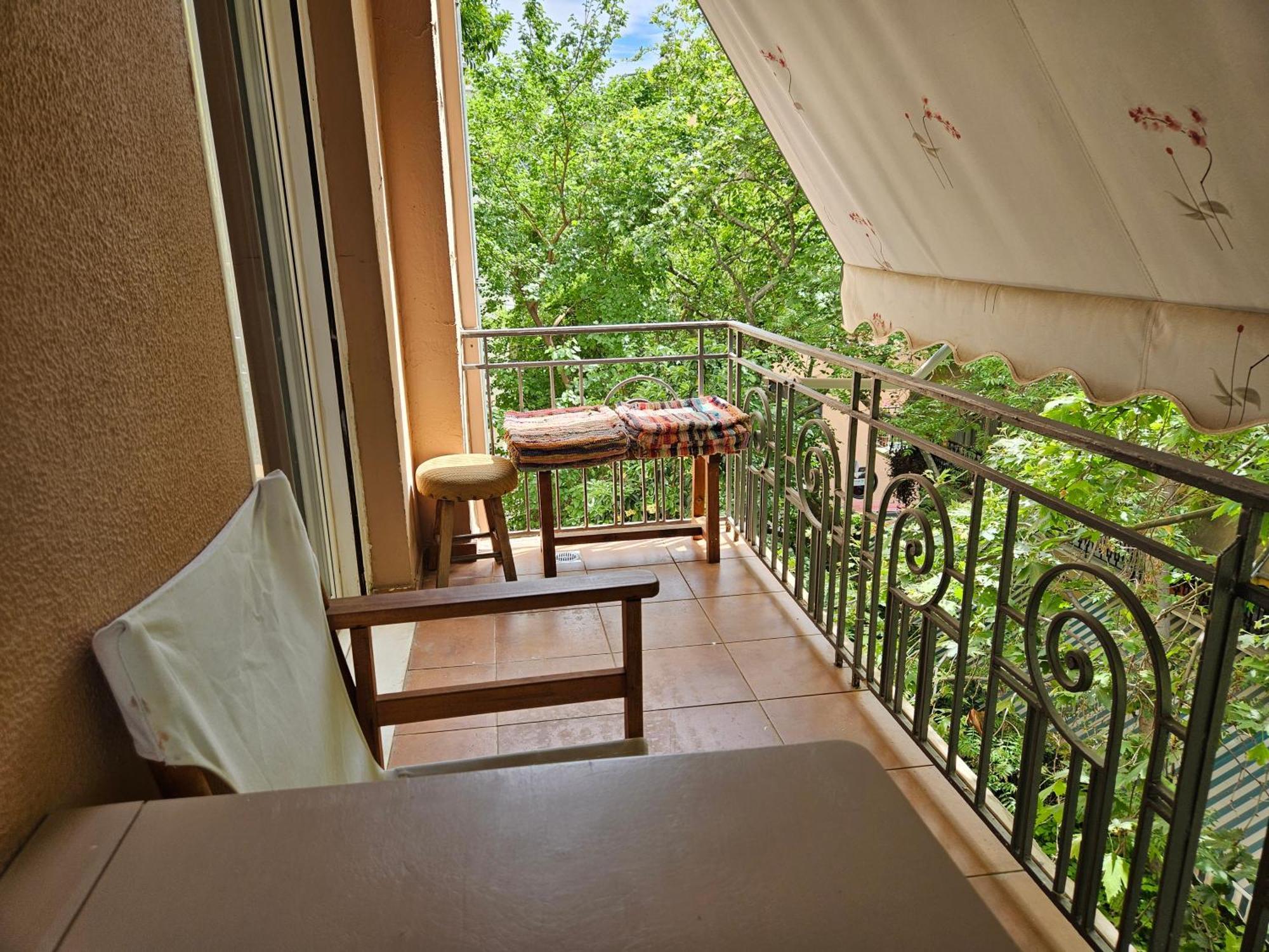 3 Bedder Condo In Ilisia, Megaro Mousikis Athènes Extérieur photo